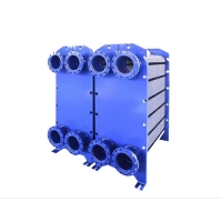 熱交換器在工程領(lǐng)域中的發(fā)展方向及前景是怎樣的?熱交換器是一種用于傳熱的設(shè)備， 主要用于工業(yè)領(lǐng)域中的蒸汽和流體的加熱、 冷和， 回收等工藝過程中。 隨著工程技術(shù)的不斷發(fā)展和應用需求的增 加，熱交換器也在不斷進步和改進。本文將從四個方面來探討熱交換器在工程領(lǐng)域中的發(fā)展方向及前景。 提高傳熱效率 傳熱效率是衡量熱交換器性能的重要指標之一。目前，熱交換器的傳熱效率已經(jīng)達到很高水平，但在工程應用中仍然存在一定的提升空間。未來的 發(fā)展方向之一，是通過改進傳熱介質(zhì)的流動方式和傳熱表面的結(jié)構(gòu)設(shè)計，進一步提高熱交換器的傳熱